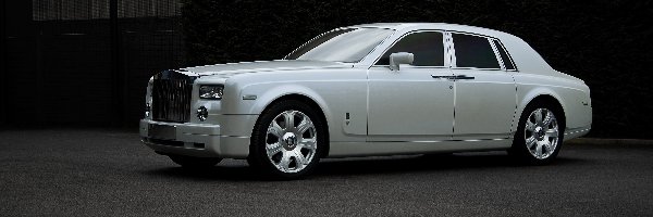 V12, Rolls-Royce Phantom