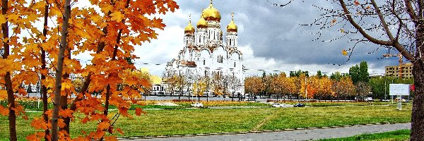Jesień, Rosja, Cerkiew