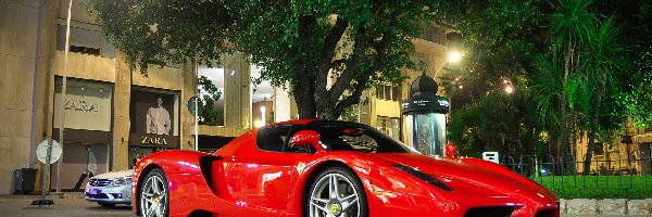 Czerwone, Enzo, Ferrari, Drzewa, Ulica