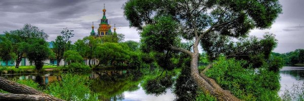 Drzewa, Rzeka, Cerkiew