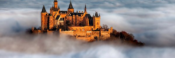 Mgła Hohenzollern, Niemcy, Zamek Badenia-Wirtembergia