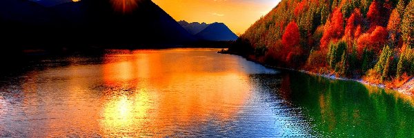 Zachód Słońca, Góry, Jezioro