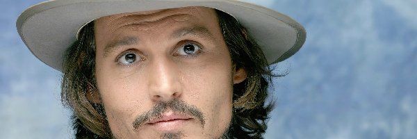 Aktor, Johnny Depp, Zarost