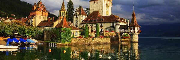 Zamek, Kanton Berno, Oberhofen Castle, Jezioro Thun, Szwajcaria