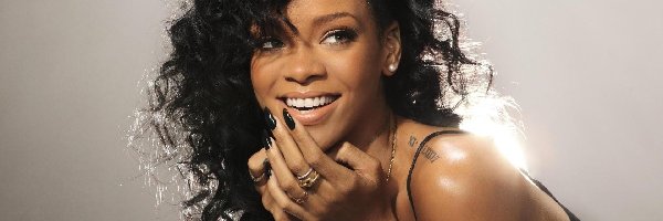 Dłonie, Rihanna