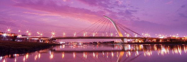Dazhi Bridge, Oświetlony, Tajwan, Tajpej, Most, Chmury, Zachód słońca, Rzeka Keelung