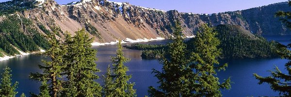 Oregon, Wyspa Czarodzieja Drzewa, Jezioro Kraterowe, Stany Zjednoczone