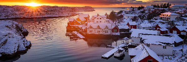 Wioska Nautnes, Zachód słońca, Zima, Norwegia