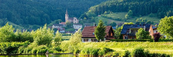Drzewa, Szwarcwald, Jezioro, Góry, Niemcy, Kościół, Domy