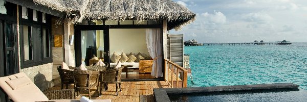 Malediwy, Kurort, Hotel