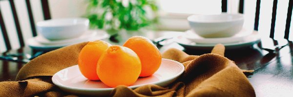 Pomarańcze, Nakrycie, Stół