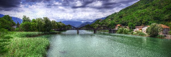 Rzeka, Domy, Chmury, Most, Wzgórze, Włochy