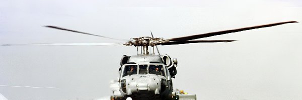 SH-60 Sea Hawk, Helikopter, Lotniskowiec