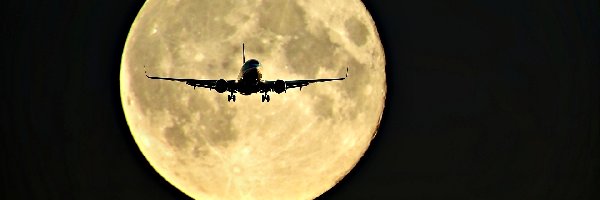 Księżyc, Samolot