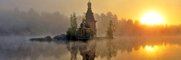 Cerkiew, Mgła, Wschód Słońca