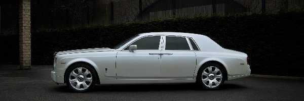 Linia, Rolls-Royce Phantom, Elegancki