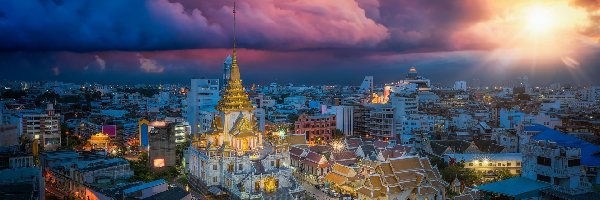 Bangkok, Zdjęcie miasta, Tajlandia, Świątynia buddyjska Wat Trimitr