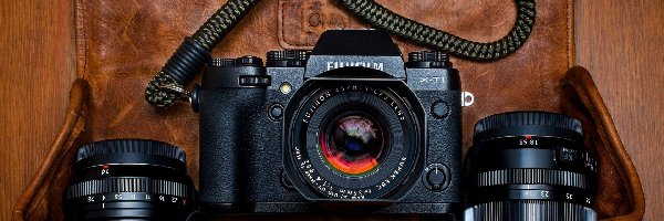 Obiektywy, Fujifilm X-T1, Aparat fotograficzny