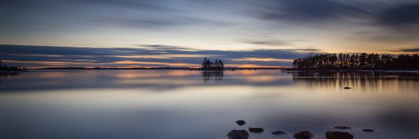 Finlandia, Drzewa, Kamienie, Morze, Zachód słońca