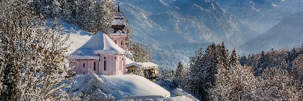 Sanktuarium Maria Gern, Zima, Kościół, Alpy Salzburskie, Góry, Niemcy, Bawaria, Drzewa, Berchtesgaden