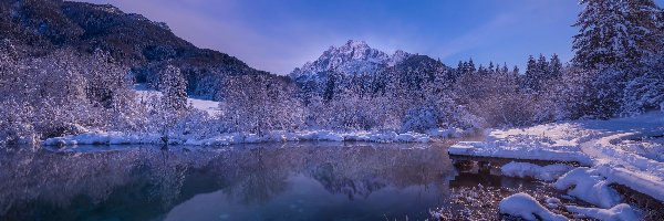 Zima, Księżyc, Noc, Góry, Jezioro Zelenci, Słowenia