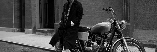 Czarno-białe, Motocykl, Norman Reedus