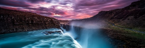 Islandia, Chmury, Zachód słońca, Skały, Wodospad Gullfoss