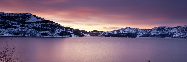 Norwegia, Góry, Jezioro