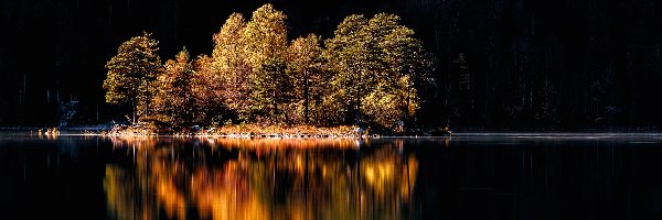 Jezioro, Zmrok, Drzewa, Jesień