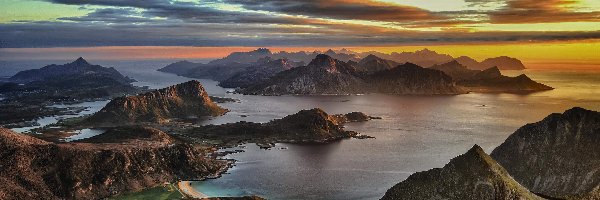 Lofoty, Archipelag, Norwegia, Niebo, Morze