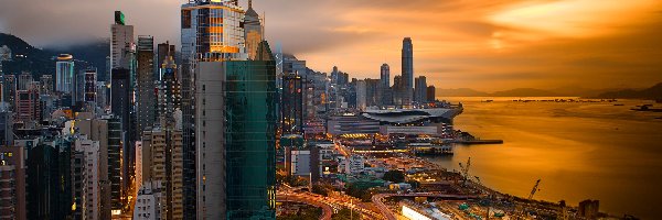 Miasto nocą, Chiny, Hong Kong, Wieżowce