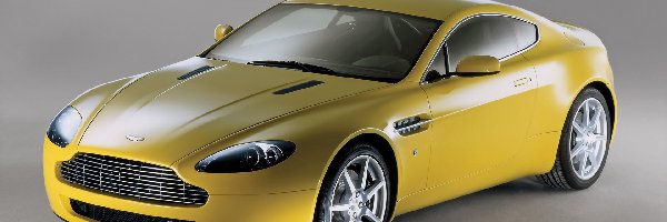 Aston Martin DB7, Żółty