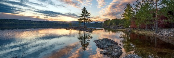 Niebo, Drzewa, Norwegia, Ringerike, Kamienie, Chmury, Zachód słońca, Jezioro
