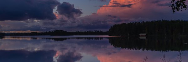 Finlandia, Lasy, Chmury, Zachód słońca, Jezioro Korpijarvi, Mantyharju, Odbicie