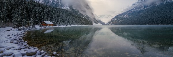 Las, Jezioro Lake Louise, Kanada, Domek, Góry, Zima, Kamienie, Park Narodowy Banff