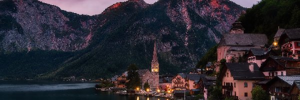 Domy, Kościół, Jezioro Hallstattersee, Góry, Hallstatt, Austria