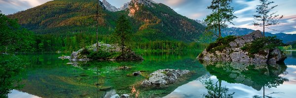Kamienie, Skały, Alpy, Góry, Jezioro Hintersee, Niemcy, Bawaria, Drzewa, Gmina Berchtesgadener