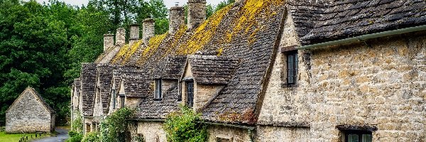 Wieś Bibury, Domy, Kamienne, Droga, Anglia, Hrabstwo Gloucestershire