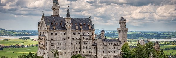 Zamek, Chmury, Neuschwanstein, Niemcy, Bawaria