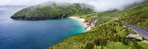 Droga, Zatoka, Irlandia, Mgła, Plaża, Keem Beach, Góry, Morze, Keem Bay, Wyspa Achill