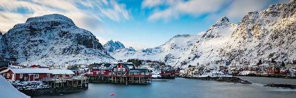 Śnieg, Lofoty, Domy, Góry, Norwegia, Zima, Chmury