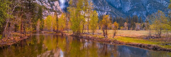 Rzeka, Stany Zjednoczone, Merced River, Park Narodowy Yosemite, Jesień, Góry, Wodospad, Odbicie, Sierra Nevada, Kalifornia, Drzewa