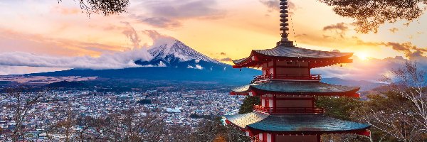 Miasto Fujiyoshida, Mount Fuji, Góra, Chureito Pagoda, Świątynia, Japonia, Wyspa Honsiu, Fudżi, Prefektura Yamanashi