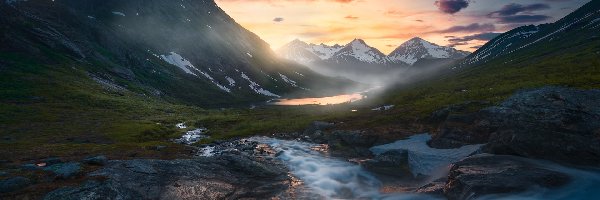 Norwegia, Rzeka Rauma, Jezioro, Chmury, Góry, Romsdalen, Dolina