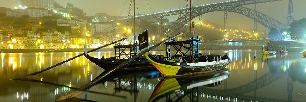 Wieczór, Domy, Rzeka Duero, Ponte Dom Luis I, Most, Portugalia, Porto, Łodzie, Światła