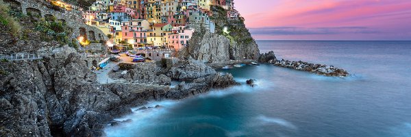 Morze Liguryjskie, Domy, Manarola, Cinque Terre, Wybrzeże, Włochy, Liguria, Skały, Gmina Riomaggiore