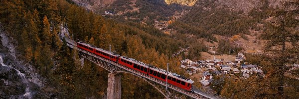 Most, Góry, Zermatt, Las, Jesień, Domy, Alpy, Drzewa, Pociąg, Chmury, Gornergratbahn, Szwajcaria