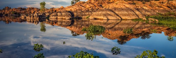 Willow Lake, Skały, Jezioro, Drzewa, Arizona, Stany Zjednoczone