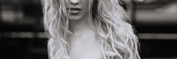 Christina Aguilera, włosy, blond