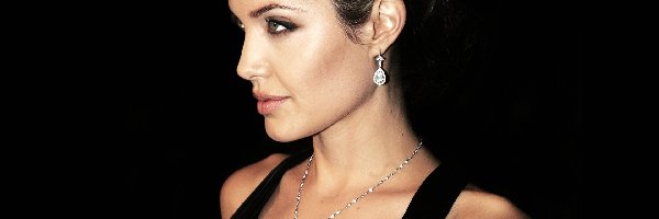 Biżuteria, Angelina Jolie